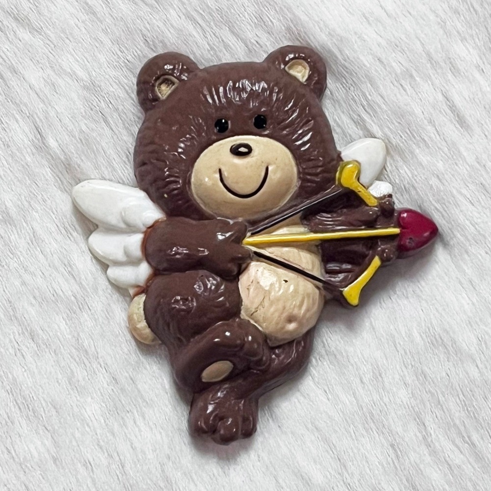 🔮 5/$25 Vintage Russ‎ Valentine Cupid Bear Pin